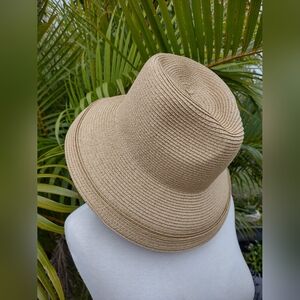 Nine West Packable Straw Hat *** Final Price ***